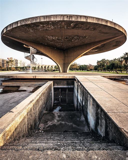 Tfadalo 3al Salon! tripoli  lebanon abandoned  abandonedplaces........ (Tripoli, Lebanon)