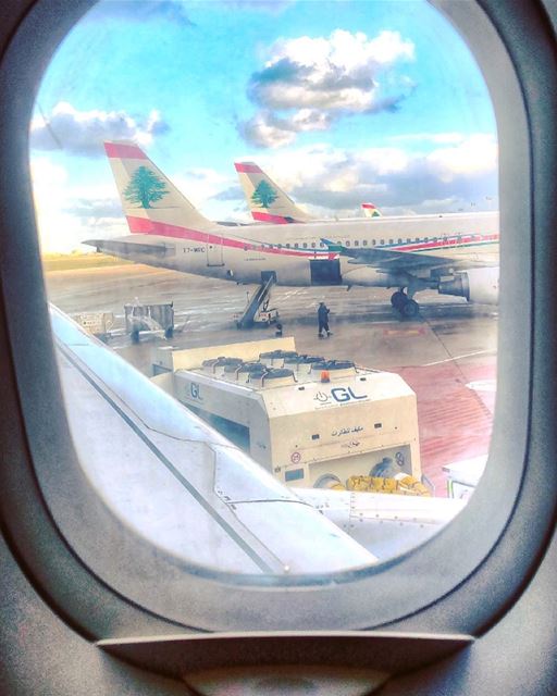 TGIF ✈️  tgif  mea  middleeastairlines ... (Beirut–Rafic Hariri International Airport)