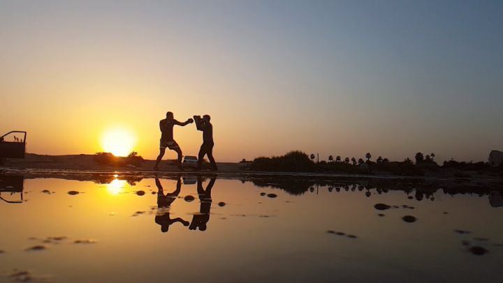  thaiboxing  fight  boxing  reflection  slowmotion  sour  beach ... (Soûr, Al Janub, Lebanon)