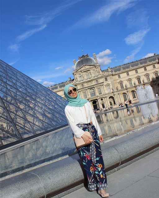 Thank you all for your input regarding your favorite hijab types ❤️ I can... (Musée du Louvre)