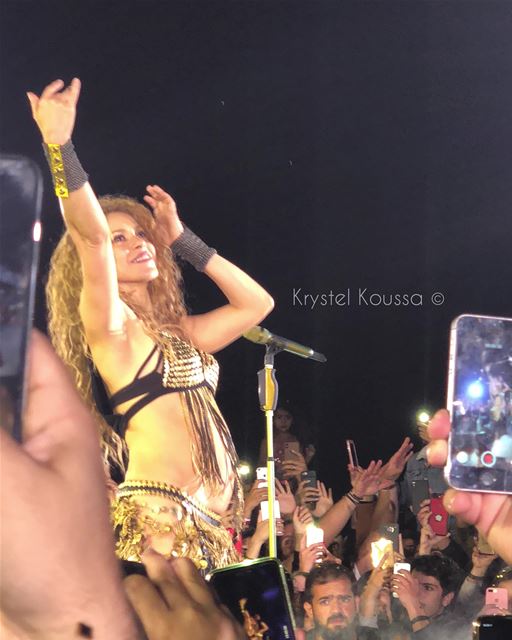 Thank you @shakira 🎉😍 @cedarsinternationalfestival Krystel Koussa ©2018... (Cedars Festival)