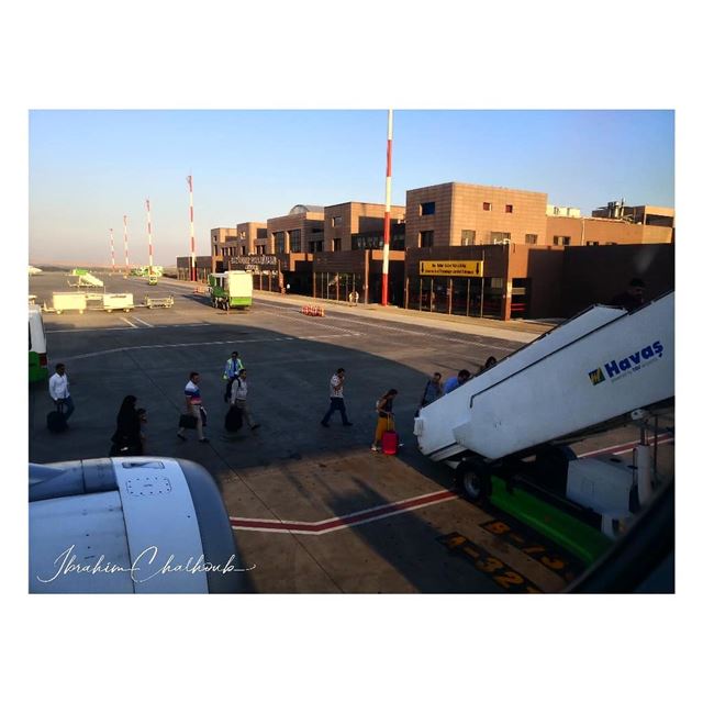 That red piece of luggage -  ichalhoub on the  airplane in  Turkey...