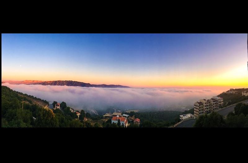 That view 😍  clouds  fog  mountains  sunset  panorama  amazingview ... (Annâya, Mont-Liban, Lebanon)