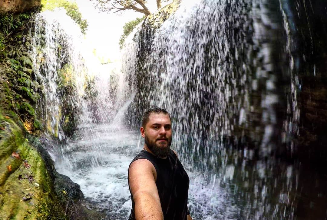 The 360°  Waterfall 😎🌧️ Selfie  ColdWater  Bkarezla  Akkar  Lebanon 🇱🇧 (Akkar Bkarezla)