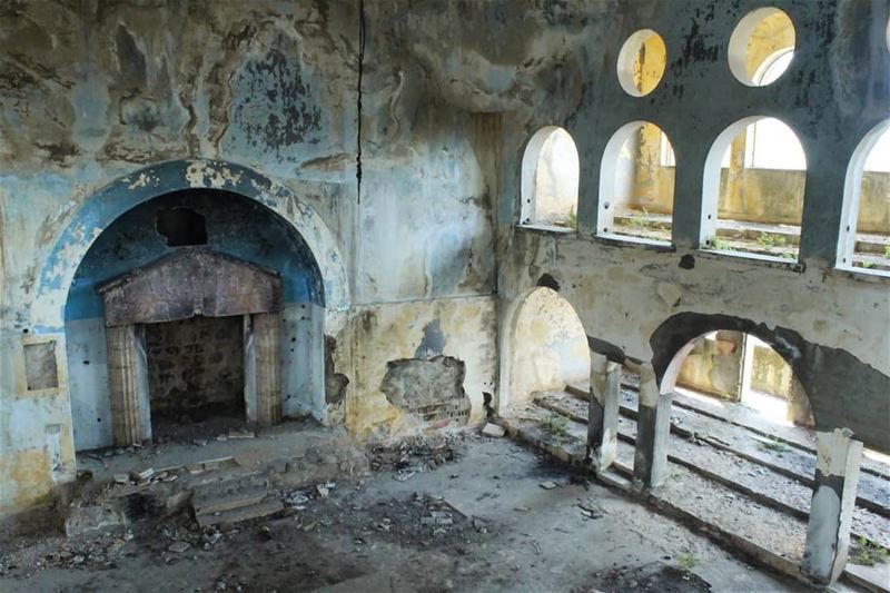 The abandoned synagogue in Bhamdoun... lebanon  loves_united_lebanon ...