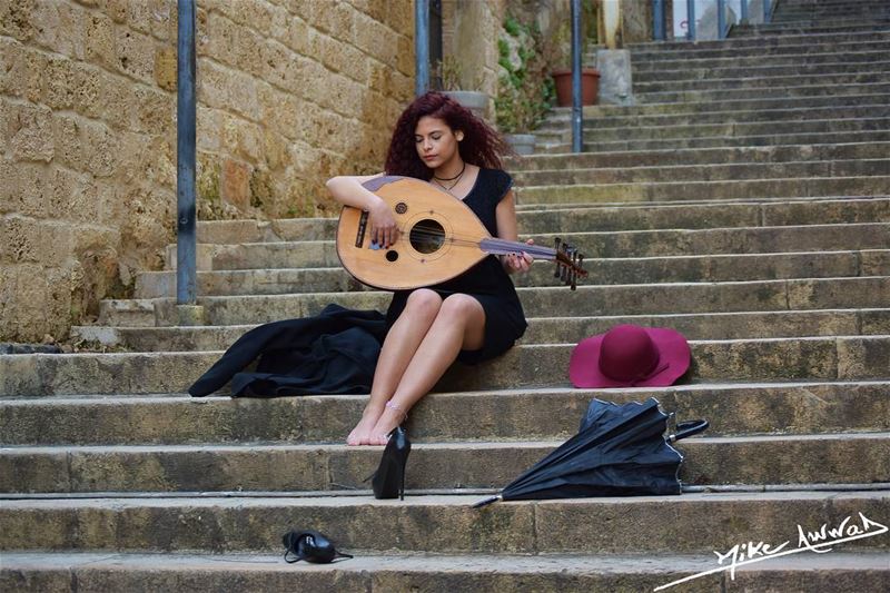 The abondent oud girl...  livelovebeirut  gemayze  photography ...