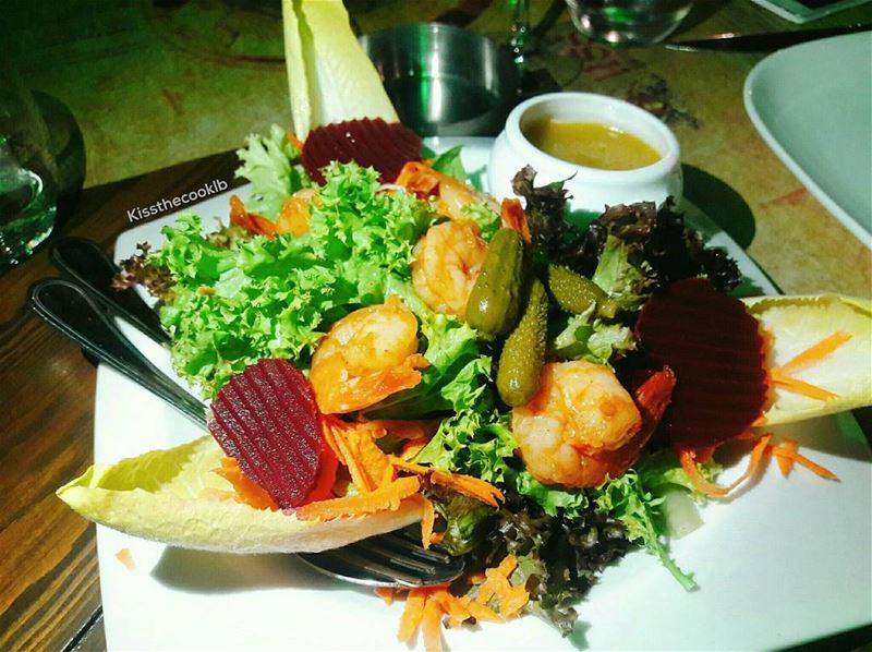 The amazing salade aux Crevettes @1188restaurant  kissthecooklb  foodporn... (1188 Lounge Bar)