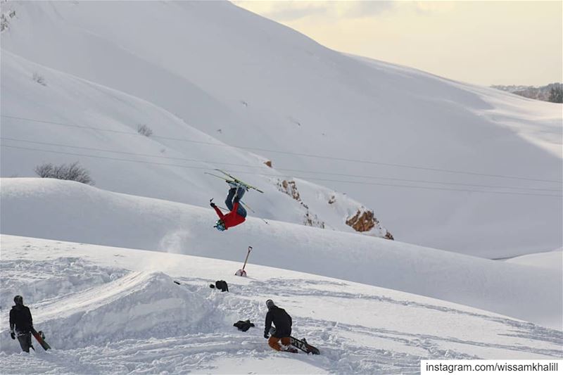 The Art of FlyingCredits to @charbelonsky faraya  farayalovers  lebanon ... (Faraya, Mont-Liban, Lebanon)