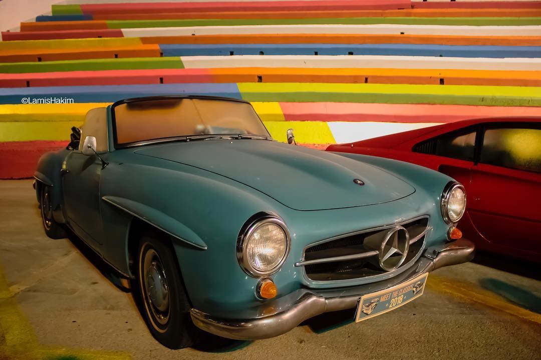 The beautiful 1962 Mercedes-Benz 190SL convertible  at the ... (Aley)