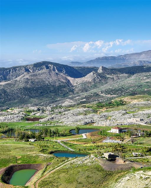 The Beautiful plains of Laklouk and the Northern mountains of Lebanon from... (Saydet El Qarn Laklouk)