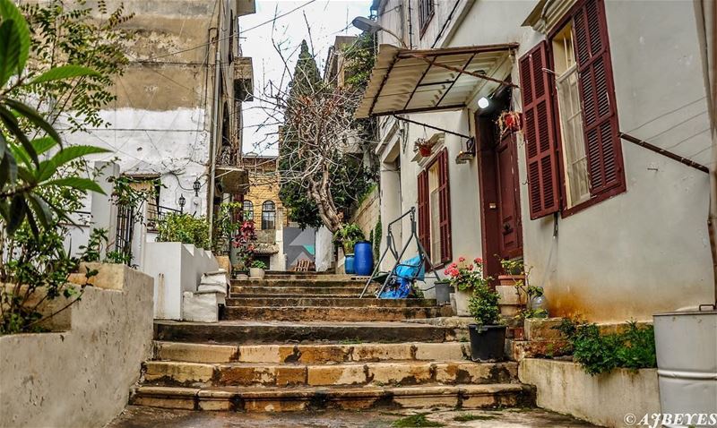 The beauty of Ashrafieh.   streetphotography  ashrafieh  beirut  lebanon ... (Achrafieh, Lebanon)