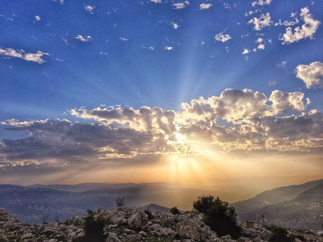 The best sunset view of 2017_______________________________ sunset ... (Mount Lebanon)
