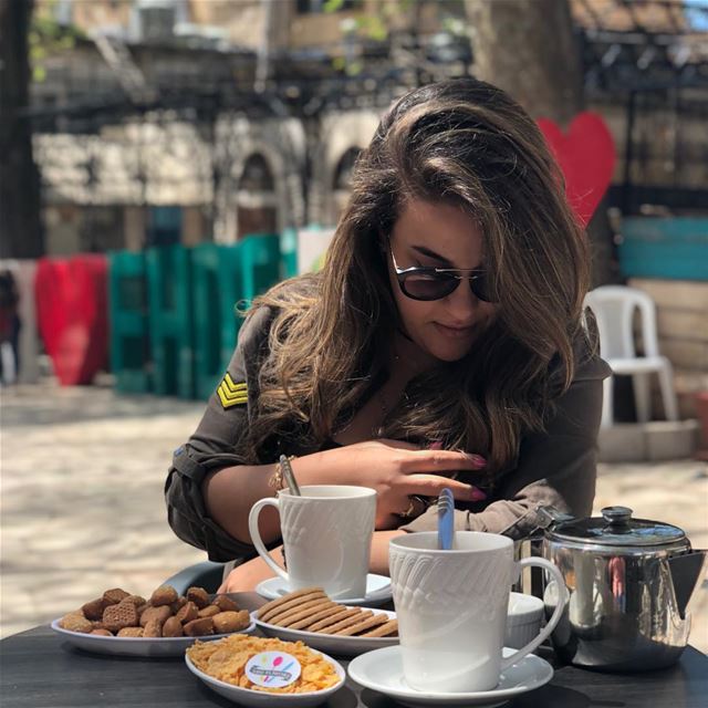 The best way to start our day is ofcourse with some coffee and sahlab 😍😍... (Maydan Ehden)