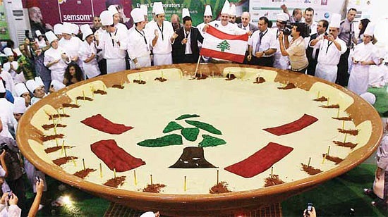 The biggest hummus plate