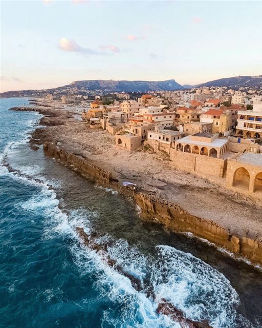 The bulwark and what remains from the ancient city of batroun! ♥️♥️ (Batroûn)