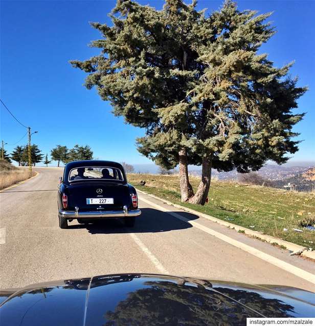 The calm before the storm...  DriveTastefully  TheBestOrNothing  450SL ... (Zaarour Club)