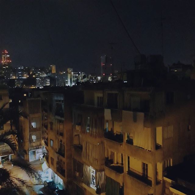 🇱🇧 The city at night  uglybeirut  urban  city  uglycity  beirut  lebanon... (Sinn Al Fil, Mont-Liban, Lebanon)