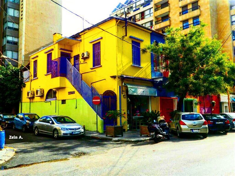 The colors and design of a house should be a reflection of the people who... (Bliss Street)
