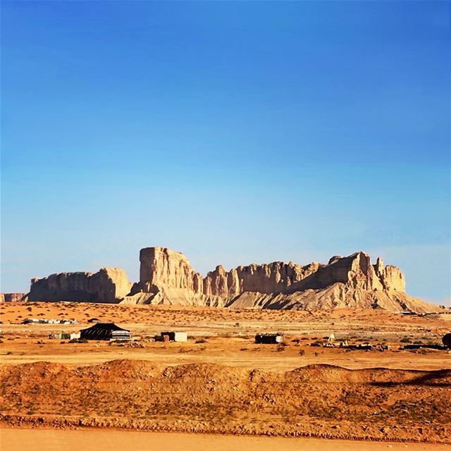 The Complete Tuwaiq mountain in Riyadh. What I love the most in the area... (Tuwaiq Mountain, Riyadh)