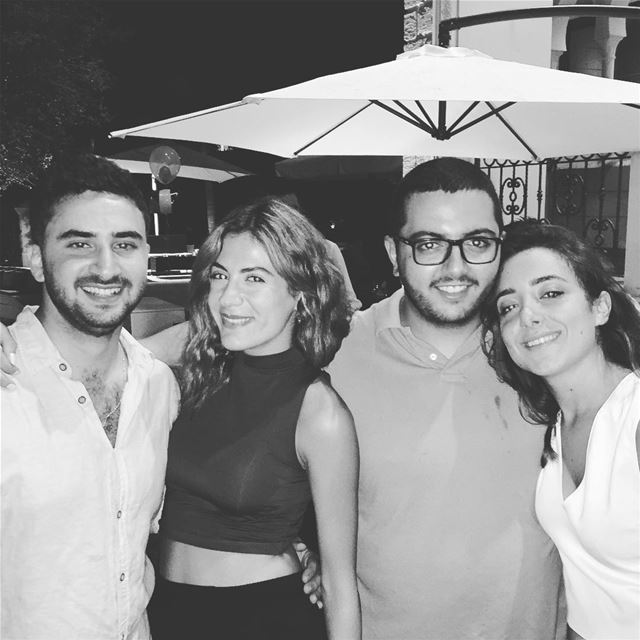 The crew - Lousa is leaving🇮🇹🎈  lebanon  italy  thefourmusketeers ... (Eddé, Mont-Liban, Lebanon)