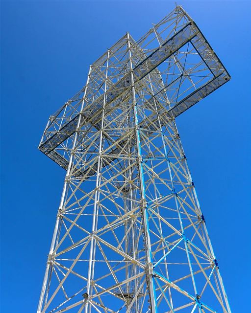 “The Cross of All Nations” is a monumental cross located in Qanat Bakish,... (Qanat Bakish, Mont-Liban, Lebanon)