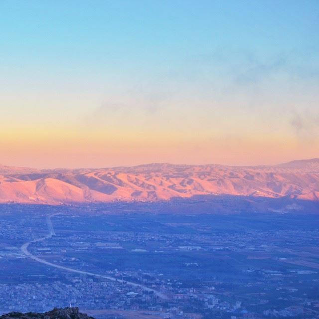 The end of the day.Bekaa, lebanon.Edited+HDR.Camera : Nikon D3200.Iso...