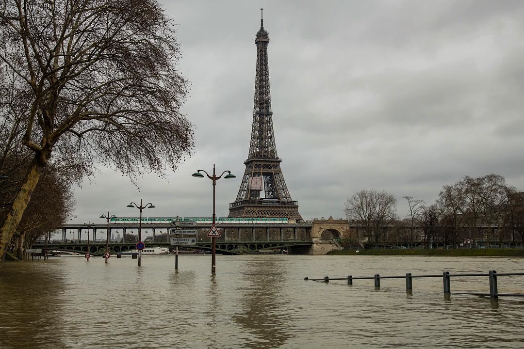 The flood... shot in  paris  france  natgeo  instagram  flood  eifeltower ...