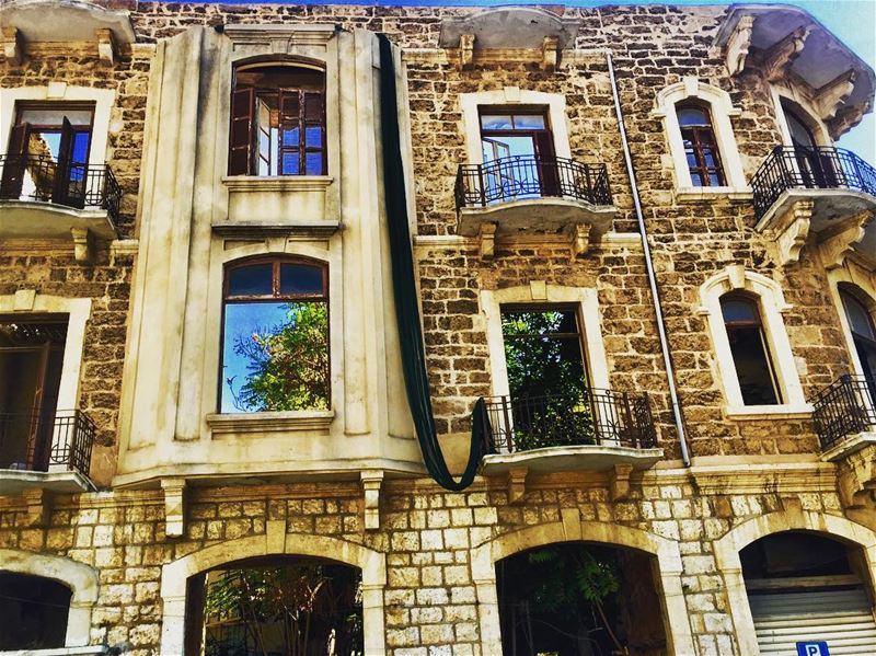 The  GreatWall. One sample of the destruction caused by the  Lebanese ... (Beirut, Lebanon)