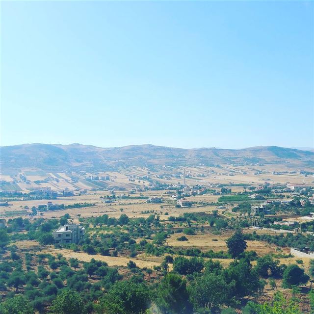The High View of the High Mountains @insta_lebanon  insta_lebanon ... (Rashayya, Béqaa, Lebanon)
