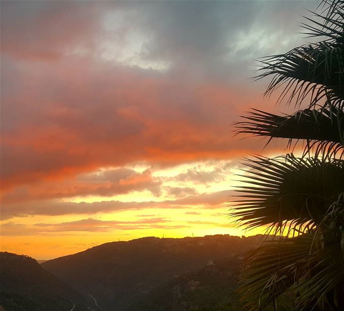 The horizon changes but the sun does not 🌅 sunset sky skyscape colors... (Broummâna, Mont-Liban, Lebanon)