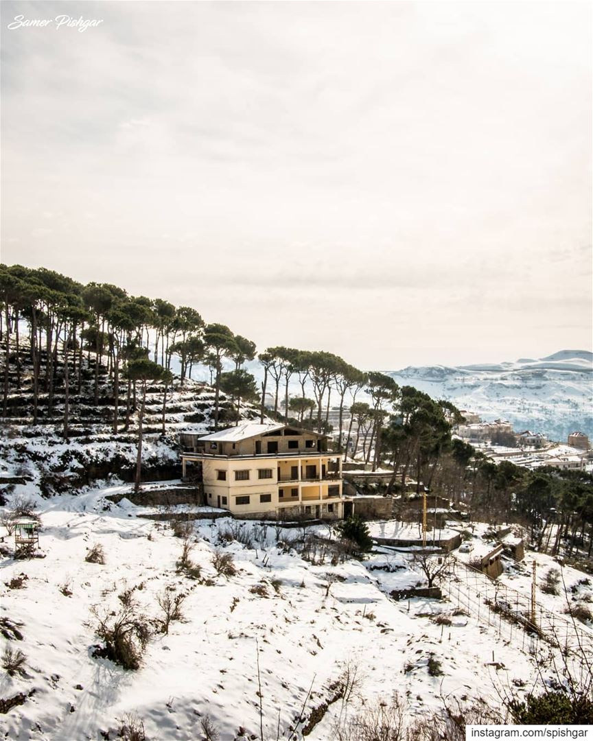 The house on the hill.. 🌳🏠⛄.... Lebanon  Lebanese  natgeotravel ... (Falougha, Mont-Liban, Lebanon)