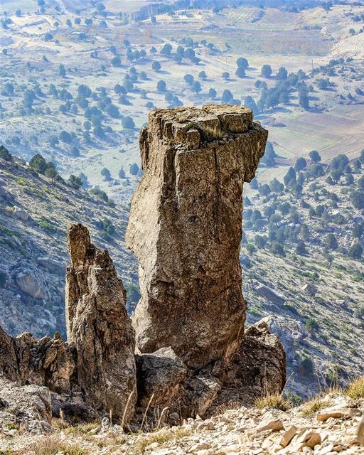 The Hulk 🗿 rock  column  giant  peak  valley  mountain  hiking  nature ...