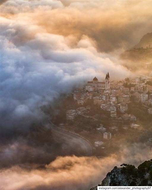 The Magic hour - Beautiful fog and sunset at Bcharré  livelovebcharre... (Bcharreh, Liban-Nord, Lebanon)