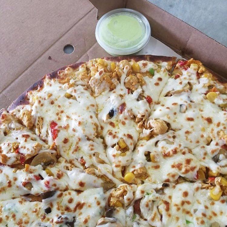 The marinated chicken in this pizza is mouthwatering😋😋😋!!! Make it...