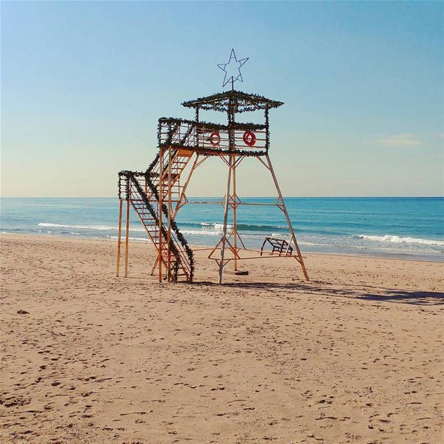 The morning before Christmas 🎄🌊By @antoniohab  RamletAlBayda ... (Ramlet Al Bayda Public Beach)