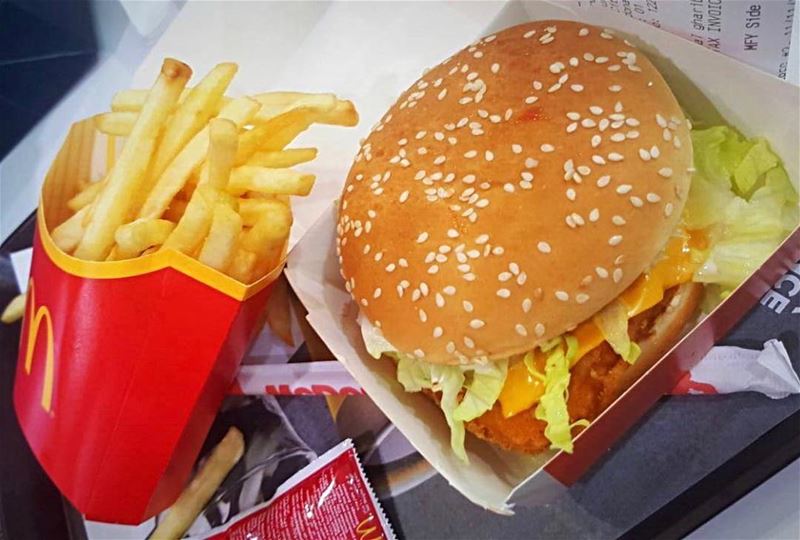 The most controversial burger place worldwide. How is it doing in Lebanon... (Mc Donald's Restaurant)