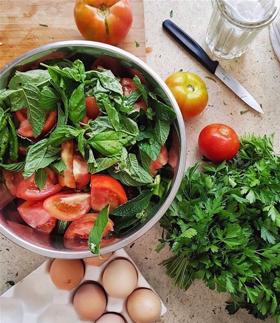 The most freshest produce picked straight from the gardens at @soukeltayeb... (Beit Douma)