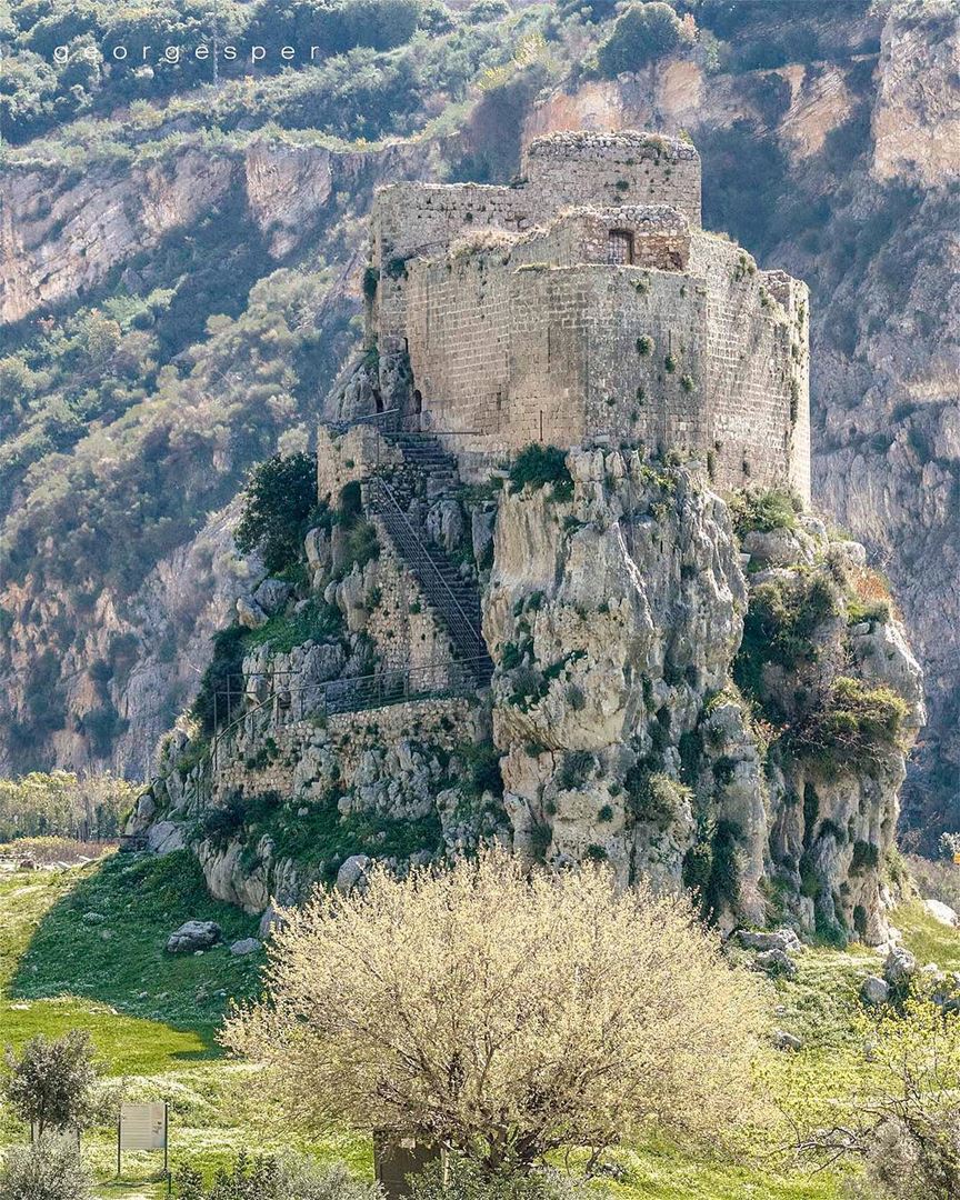 The “Museilaha Fort” is a fortification situated north of Lebanon. The... (Al Batrun, Liban-Nord, Lebanon)