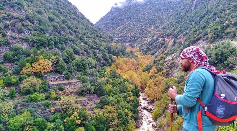 The only limit that exist, are the ones in your mind. 🍁. . .  hiking ... (Mount Lebanon Governorate)