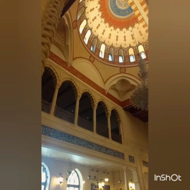 The other day, my sister which was also my tour guide took me to downtown... (Mohammad Al Amin Mosque)