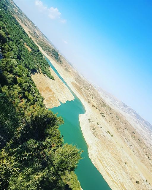 The past cannot be changed. The future is yet in your power.... (Saghbîne, Béqaa, Lebanon)