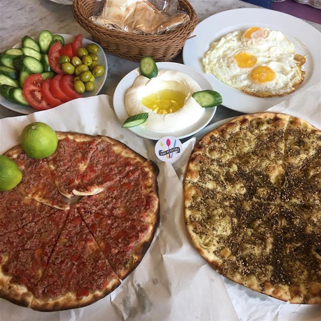 The perfect way to start ur day after the holidays 😍😍  ehden ...... (Maydan Ehden)