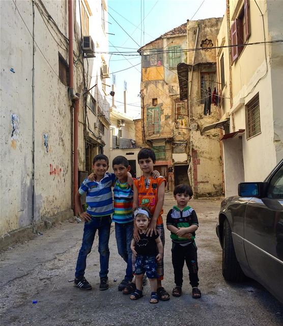 The priceless love of a family raised in the old streets of Tripoli. kids... (طرابلس)