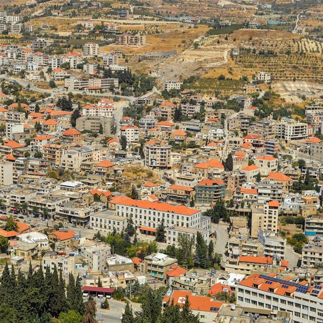 The red tiled roof city❤  (Zahlé, Lebanon)