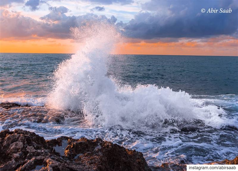 The Seahorse Wave... lebanon  sea🌊  seascape  skies  waves ... (Tabarja)