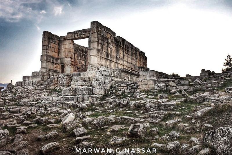 The Sfireh Temple, one of the largest of its kind in Lebanon, was... (Es Sfîre, Liban-Nord, Lebanon)