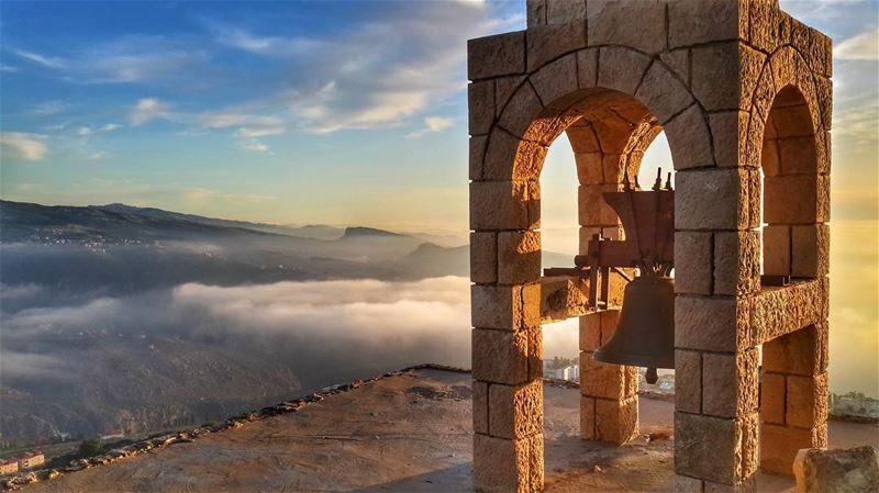 The sky is an infinite scene. Never get tired of looking at what's... (Saydet El Hosn - Ehden)