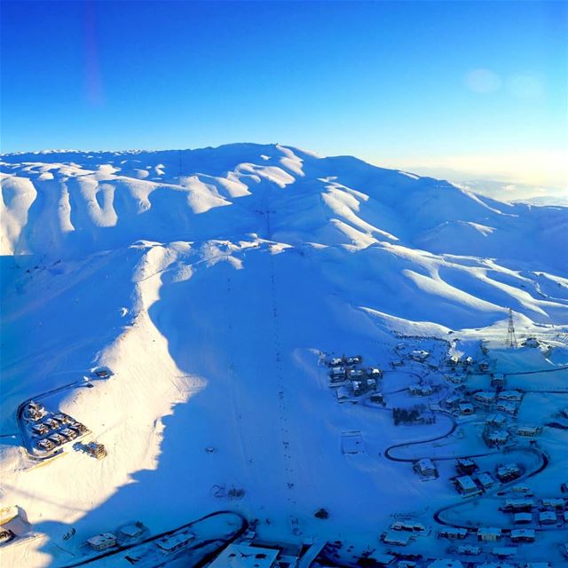 The slopes are ready so which Chalet you prefer for the weekend, left or... (Mzaar Kfardebian)