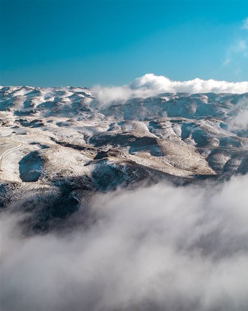 The snow is back! ❄️😍...  lebanon mzaar  kfardebian  dji  drones ... (3youn El Simen)