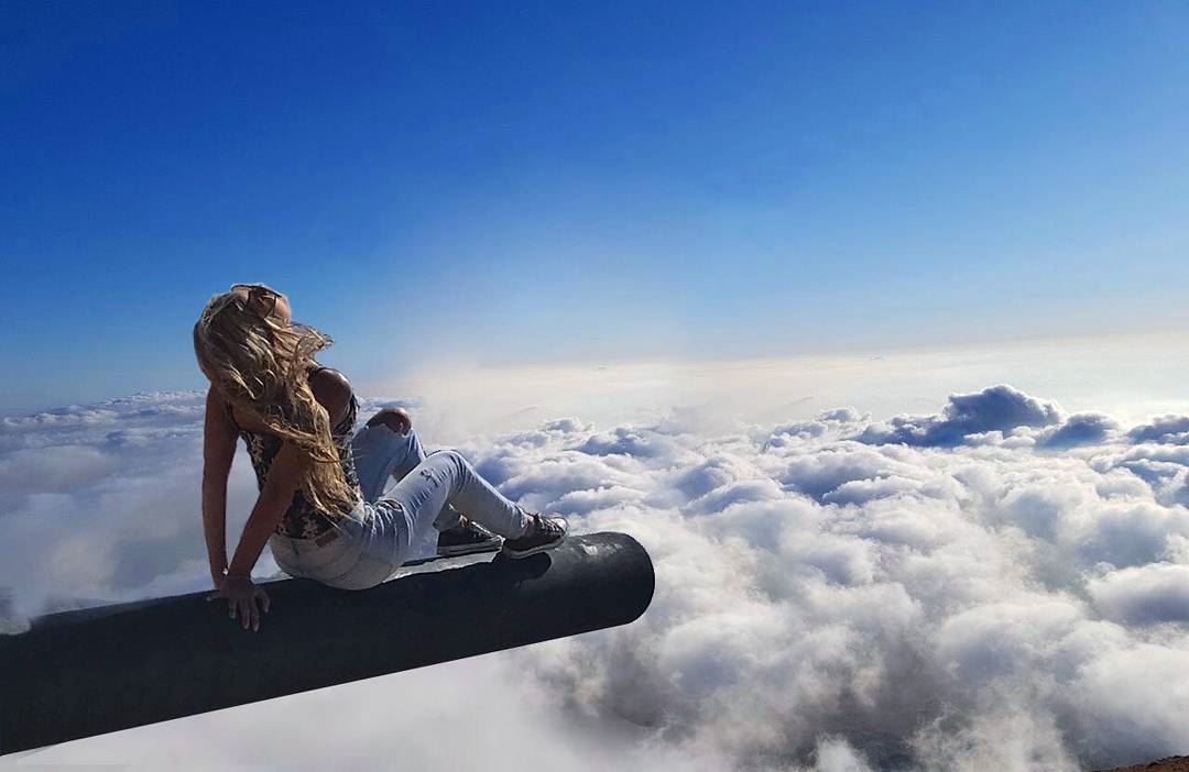 The Soul always knows what to do to Heal itself ... The Key is to Silence... (Over The Clouds)